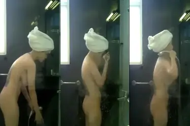 Sodok Pantat Mulus Teman Sendiri Sampai Puas